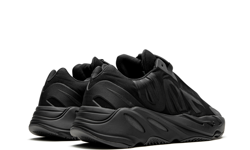 adidas-yeezy-boost-700-mnvn-triple-black-fv4440-sneakers-heat-4