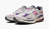 new-balance-2002r-j-crew-rain-cloud-m2002rwb-sneakers-heat-2