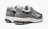 new-balance-2002r-thisisneverthat-m2002rth-sneakers-heat-3