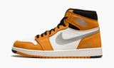 nike-air-jordan-1-gore-tex-light-curry-db2889-700-sneakers-heat-1