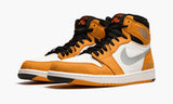 nike-air-jordan-1-gore-tex-light-curry-db2889-700-sneakers-heat-2