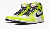 nike-air-jordan-1-high-og-volt-555088-702-sneakers-heat-2