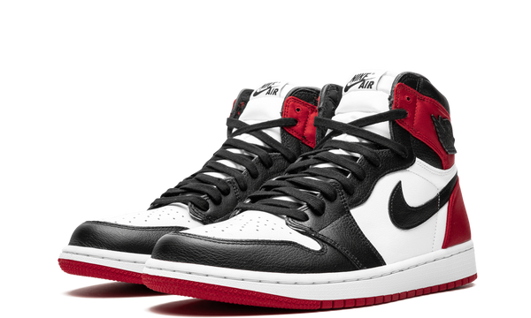CD0461-016-Nike-Air-Jordan-1-Black-Toe-Satin-WMNS-Sneakers-Heat-2