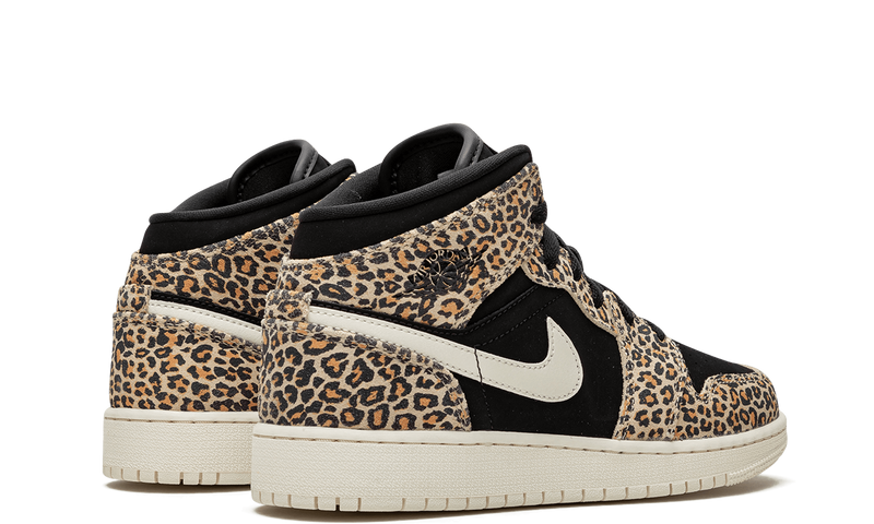 Nike-Air-Jordan-1-Mid-Leopard-BQ6931-021-Sneakers-Heat-3