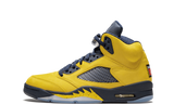 Nike-Air-Jordan-5-Michigan-Amarillo-CQ9541-704-Sneakers-Heat-1