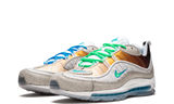 CI1502-001-Nike-Air-Max-98-La-Mezcla-Nike-On-Air-New-York-Sneakers-Heat-3