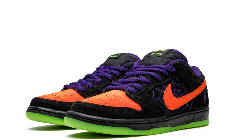 BQ6817-006-Nike-Dunk-Low-SB-Night-of-Mischief-Halloween-Sneakers-Heat-2