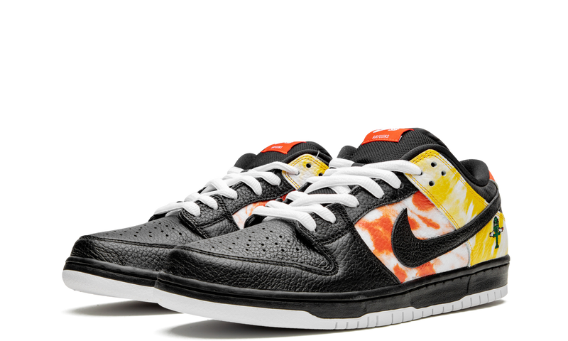 BQ6832-001-Nike-Dunk-Low-SB-Raygun-Tie-Dye-Black-Sneakers-Heat-2
