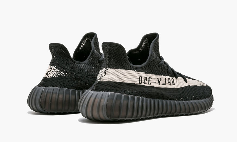 adidas-yeezy-boost-350-v2-oreo-by1604-sneakers-heat-3