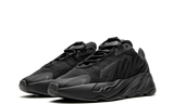 fv4440-adidas-yeezy-boost-700-mnvn-triple-black-sneakers-heat-3