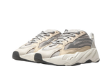 gy7924-adidas-yeezy-boost-700-v2-cream-sneakers-heat-2