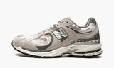 new-balance-2002r-bape-grey-m2002rbg-sneakers-heat-1