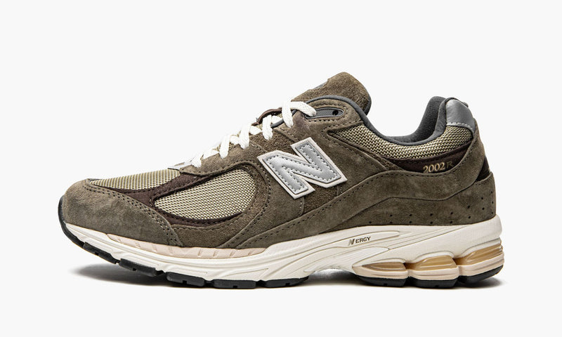 new-balance-2002r-olive-brown-m2002rhn-sneakers-heat-1