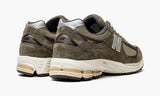 new-balance-2002r-olive-brown-m2002rhn-sneakers-heat-3