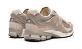 new-balance-2002r-protection-pack-driftwood-m2002rdl-sneakers-heat-3