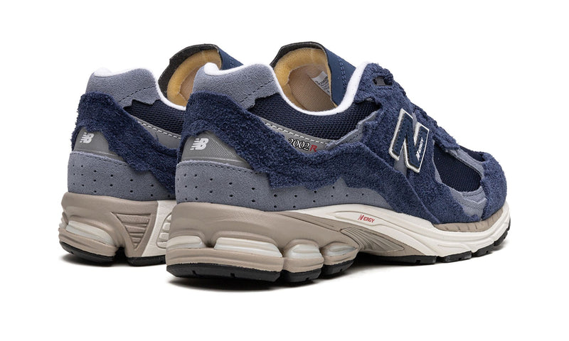 new-balance-2002r-protection-pack-navy-grey-m2002rdk-sneakers-heat-3