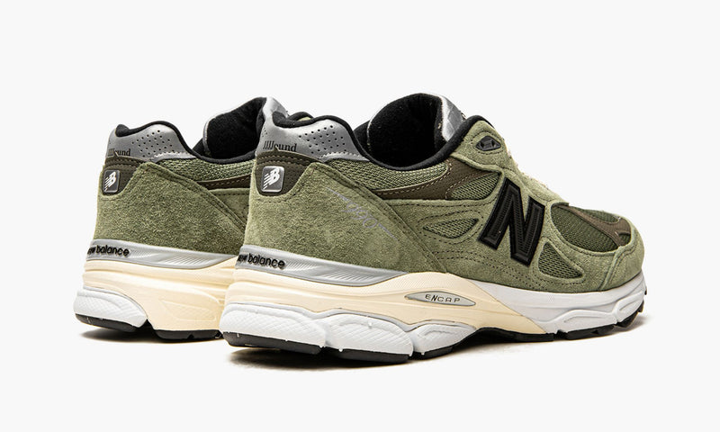 new-balance-990v3-jjjjound-olive-m990jd3-sneakers-heat-3