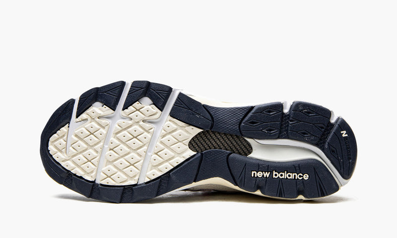 new-balance-990v3-kith-daytona-m990kh3-sneakers-heat-5