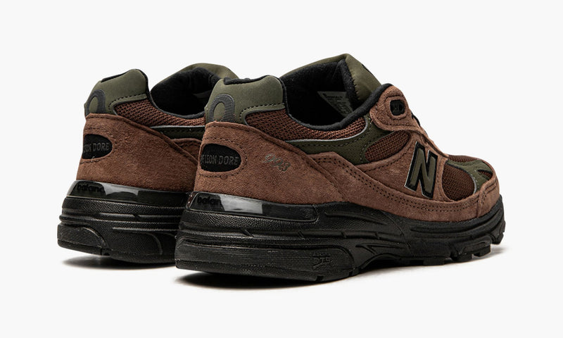 new-balance-993-aime-leon-dore-brown-mr993ald-sneakers-heat-3