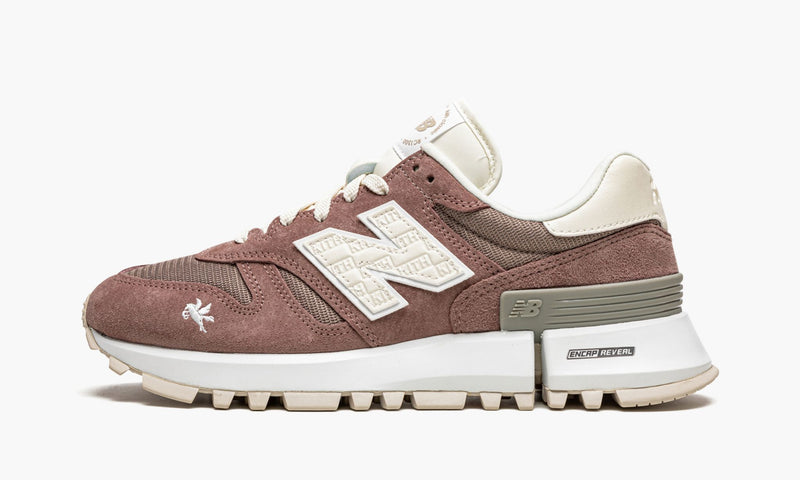 new-balance-rc-1300-kith-10th-anniversary-antler-ms1300k3-sneakers-heat-1