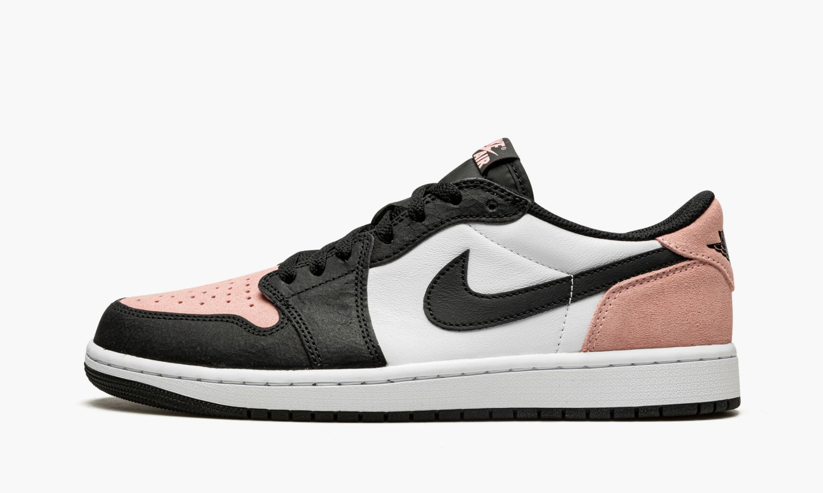 Coral nike 27 deals