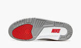 nike-air-jordan-3-og-fire-red-2022-dn3707-160-sneakers-heat-4