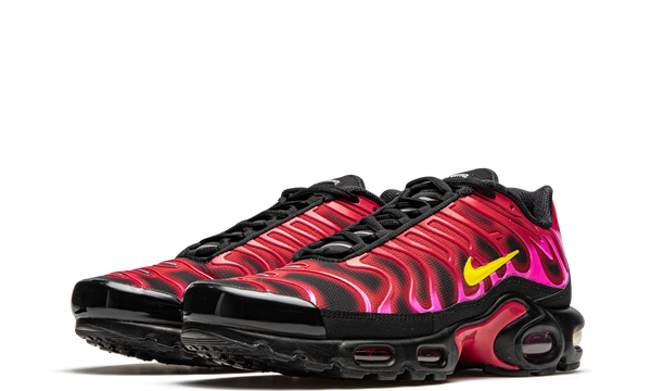 da1472-600-nike-air-max-plus-supreme-black-sneakers-heat-2