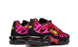 nike-air-max-plus-supreme-black-da1472-600-sneakers-heat-3