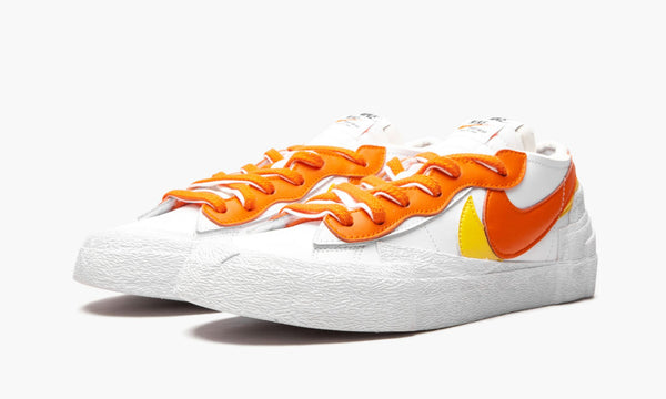 nike-blazer-low-sacai-white-magma-orange-dd1877-100-sneakers-heat-2
