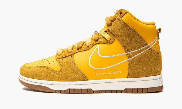 nike-dunk-first-use-university-gold-w-dh6758-700-sneakers-heat-1