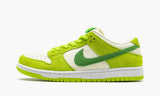 nike-dunk-low-sb-green-apple-dm0807-300-sneakers-heat-1