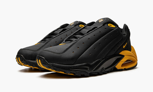 nike-hot-step-air-terra-drake-nocta-black-yellow-dh4692-002-sneakers-heat-2